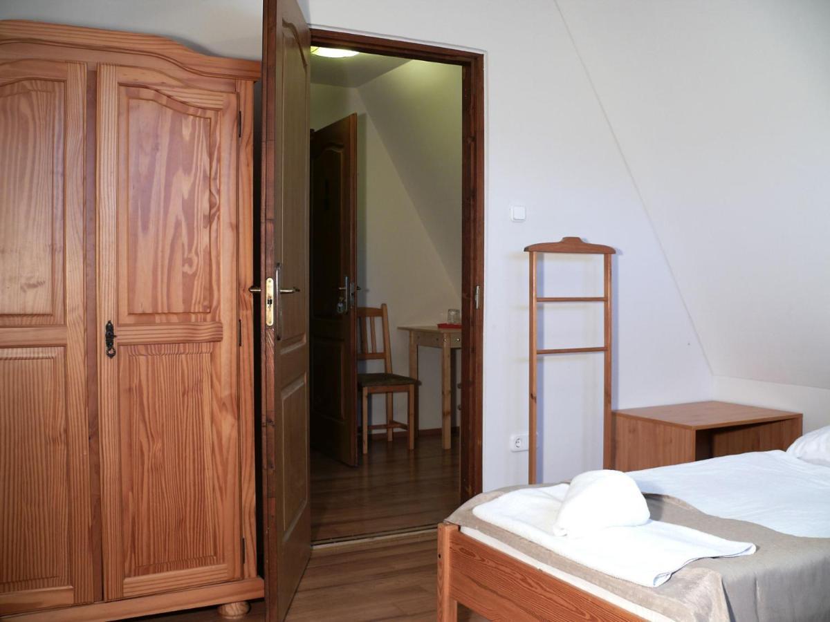 Kadarta Vendeglo Panzio Bed and Breakfast Veszprém Buitenkant foto